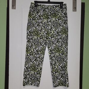 Peck & Peck Sz 6 White And Green Cheetah Print Pants